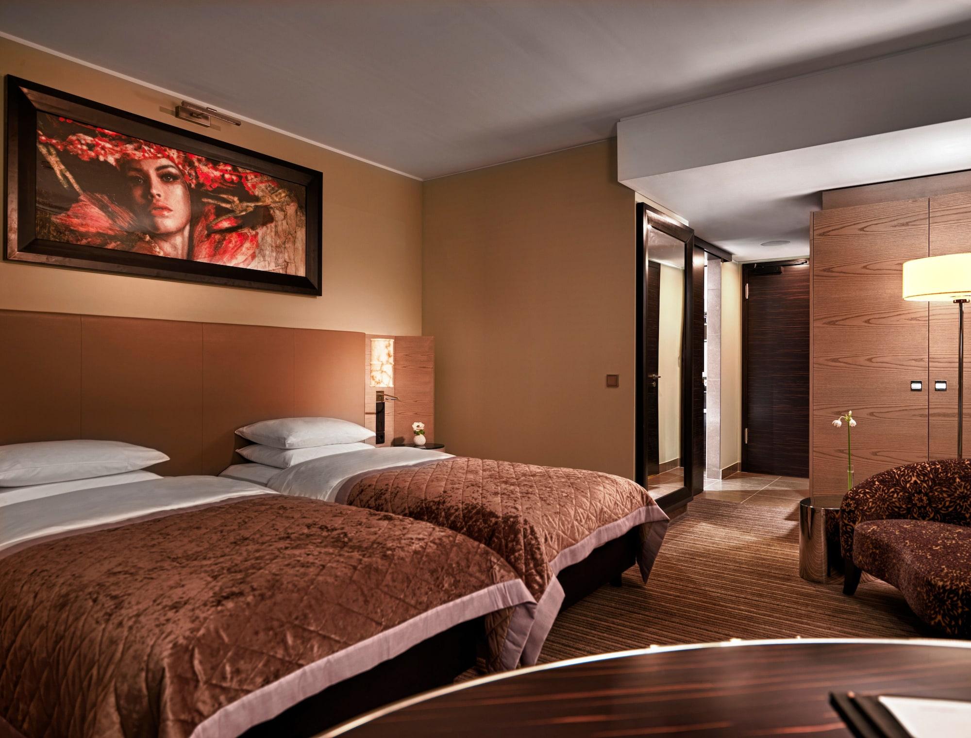 حياة ريجينسي دوسلدورف المظهر الخارجي الصورة A room at the hotel