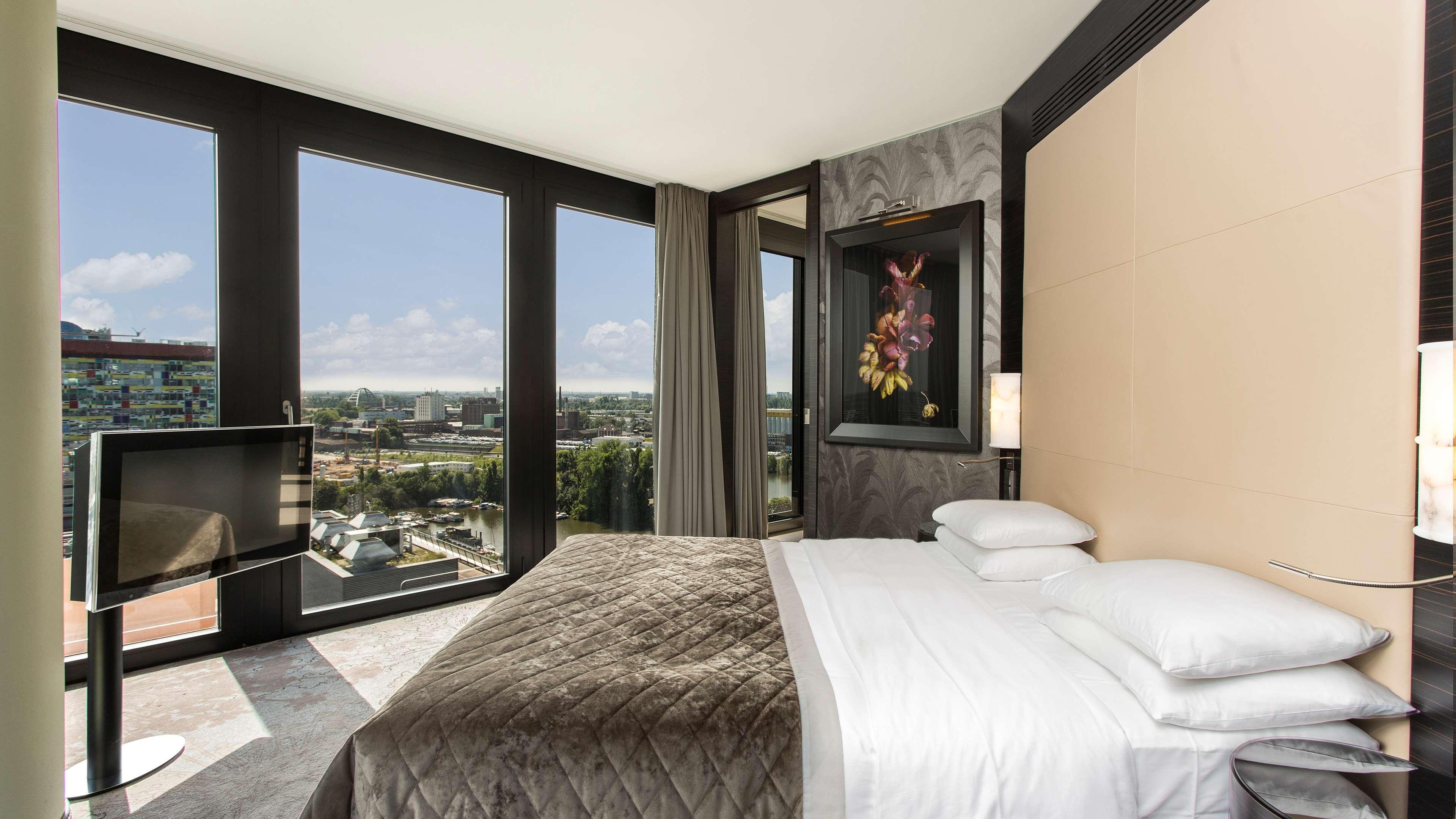 حياة ريجينسي دوسلدورف المظهر الخارجي الصورة A bedroom at the hotel