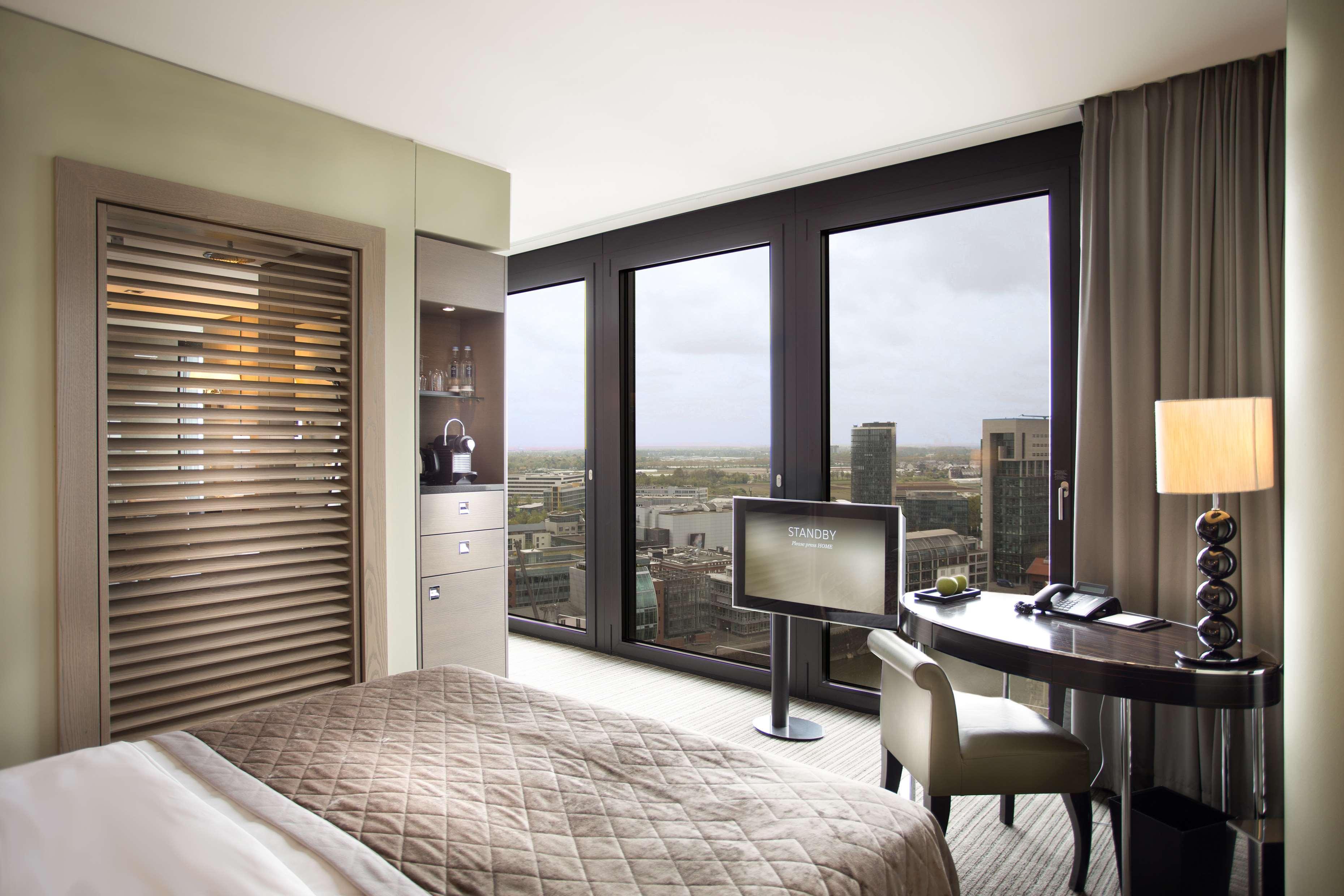 حياة ريجينسي دوسلدورف المظهر الخارجي الصورة A room at the InterContinental London The O2